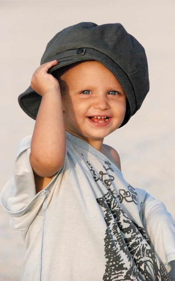 Anna con il berretto